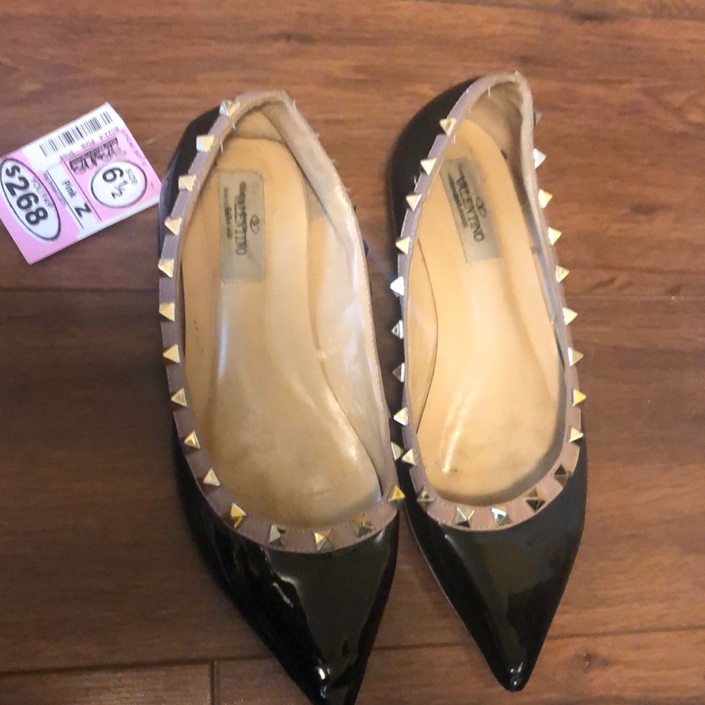 Authentic Valentino -Garavani Black Flats